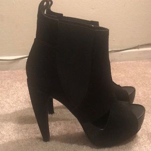 Pedro Garcia Platforms